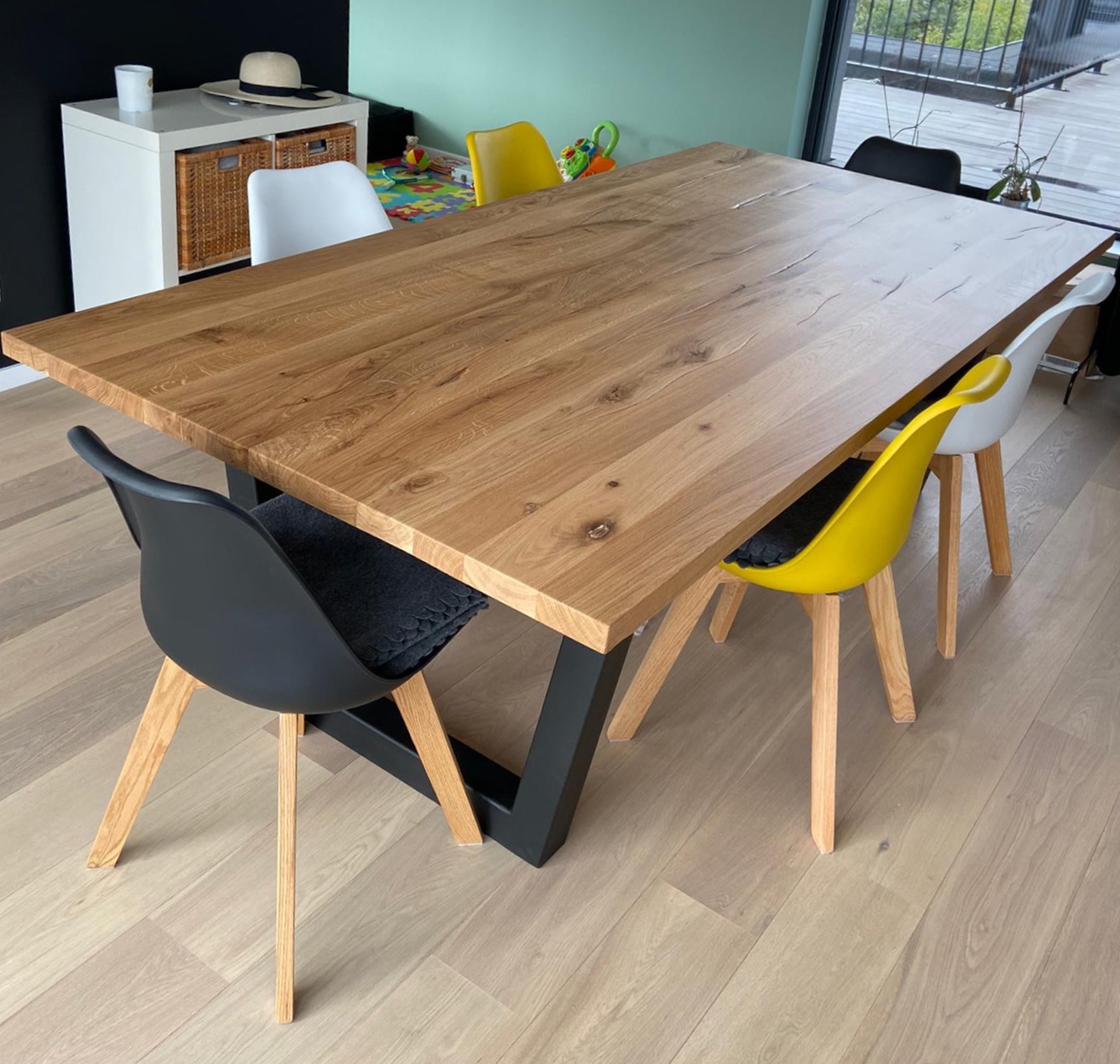 Dublin Nordic Tables